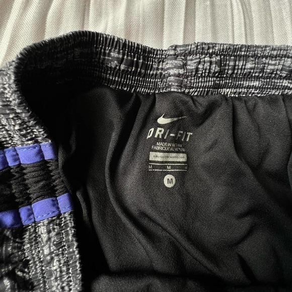 Nike Dri fit shorts, athletic, black, gray and purple with built-in liner - Picture 4 of 8